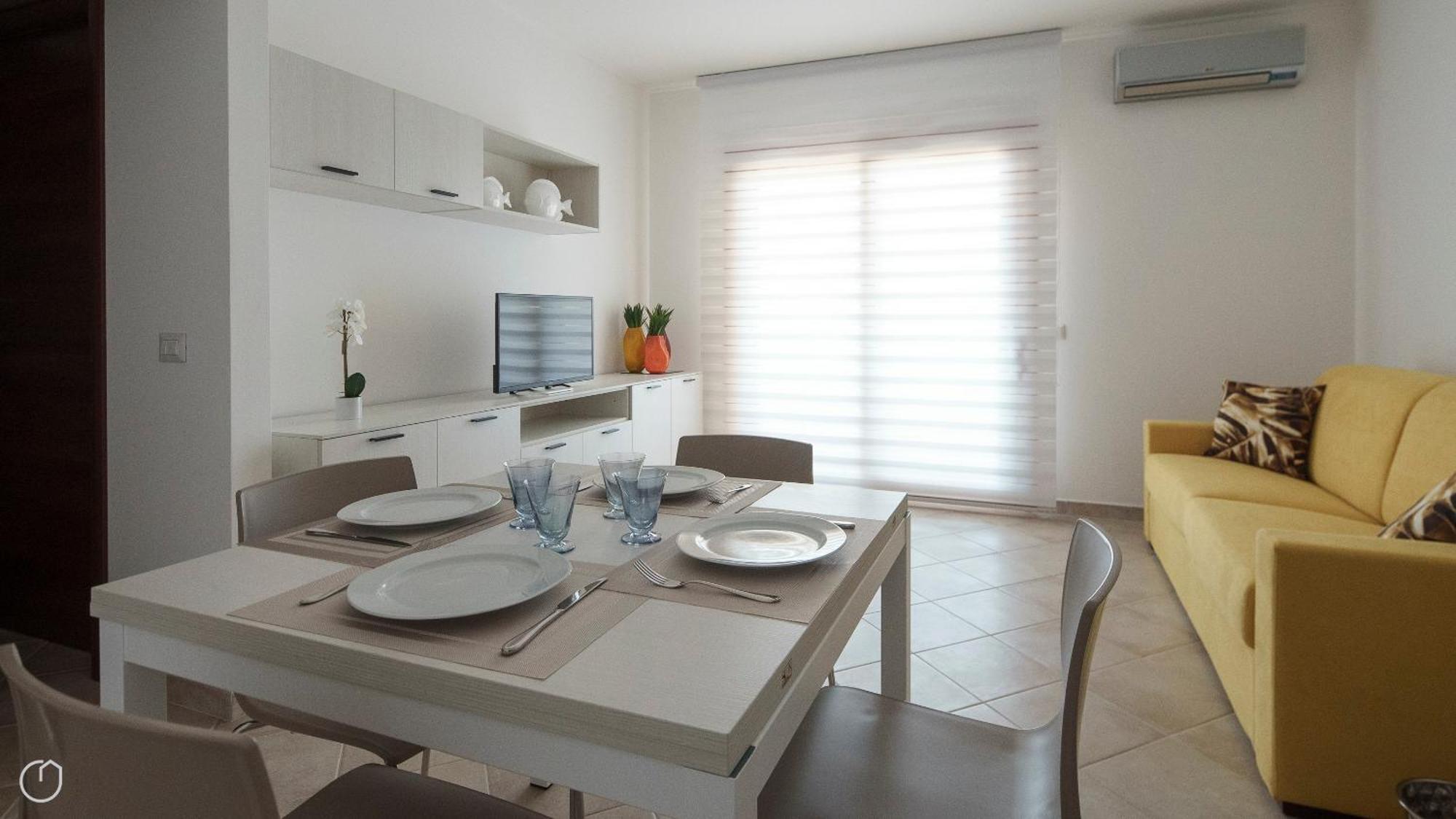 Welcomely - Xenia Boutique House Олбия Екстериор снимка